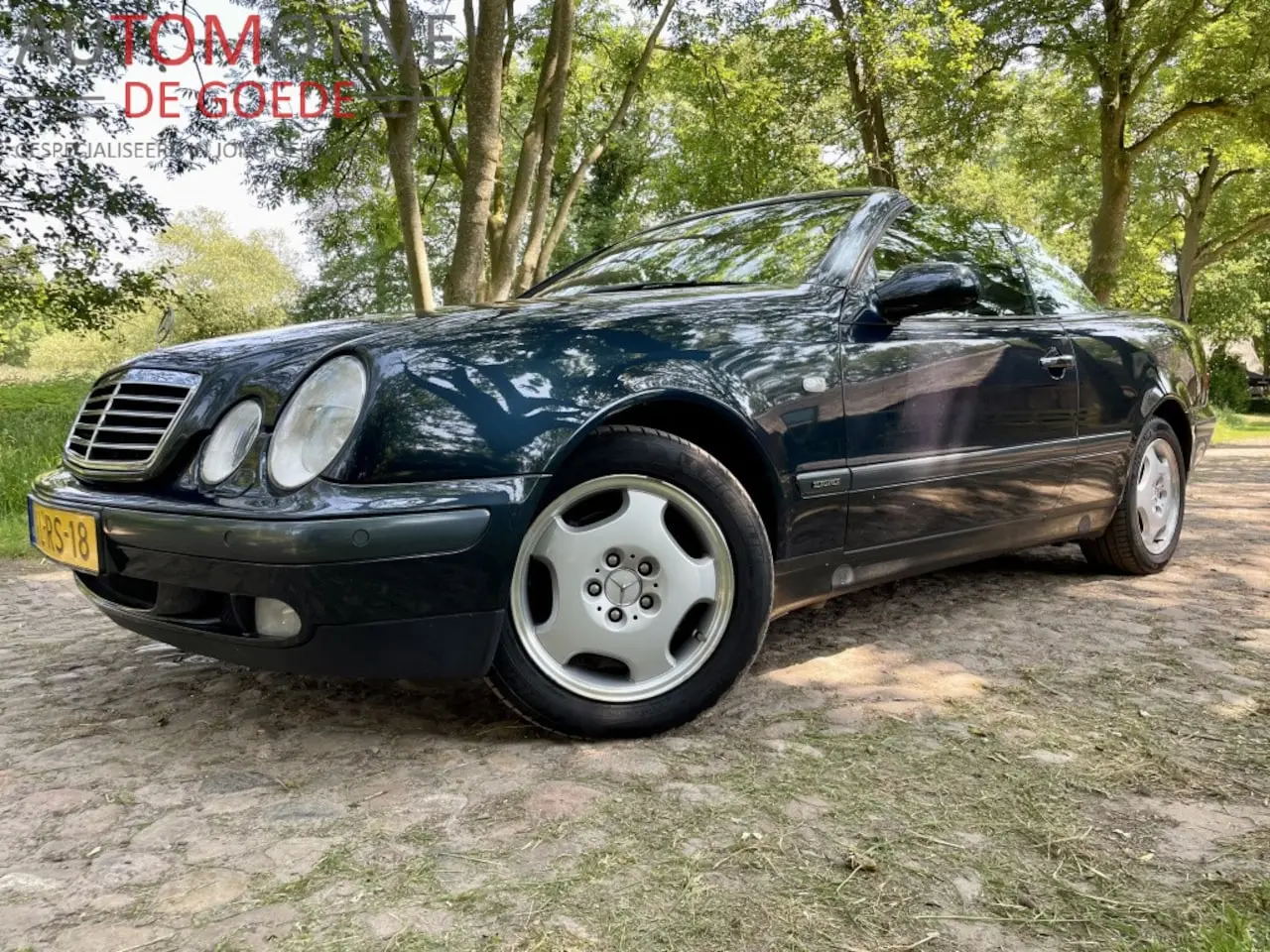 Mercedes-Benz CLK CLK 320 Elegance 4