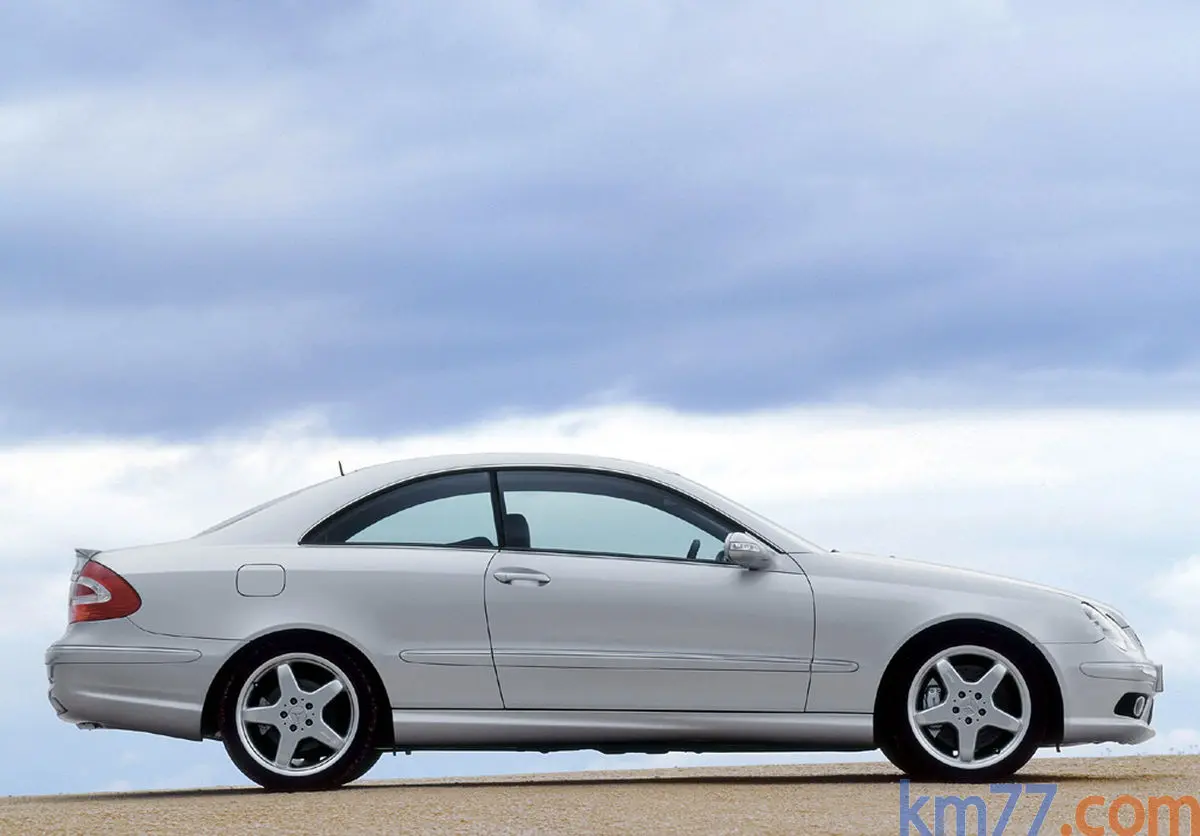 Mercedes-Benz CLK CLK 55 AMG 4