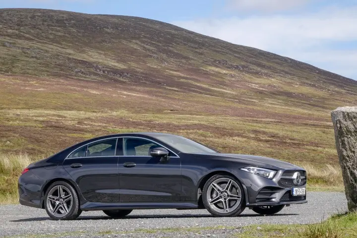 Mercedes-Benz CLS CLS 300 d AMG 9G-Tronic 7