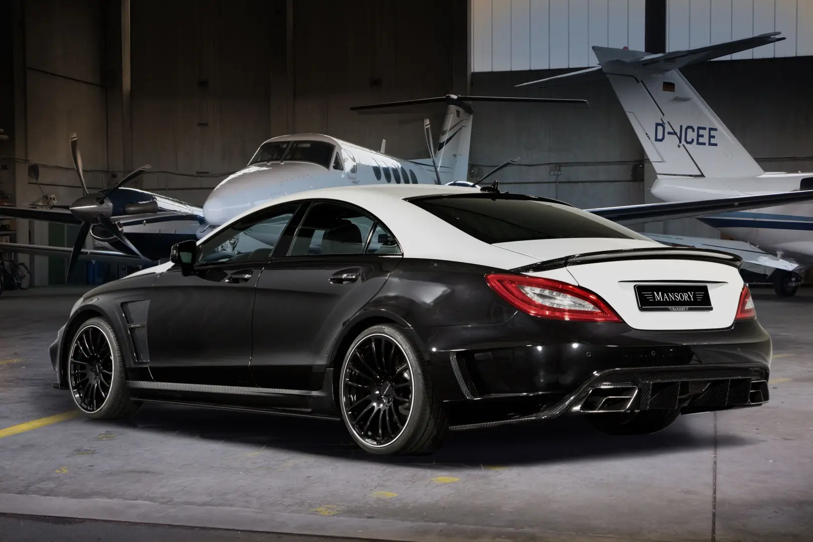 Mercedes-Benz CLS CLS 63 AMG Innovation 0