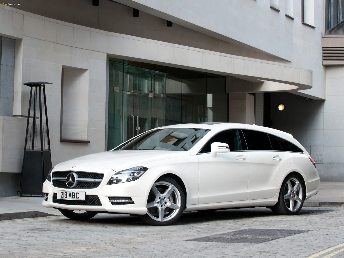 Mercedes-Benz CLS CLS Shooting Brake 350 CDI BlueEFFICIENCY 4Matic Innovation Sport 6