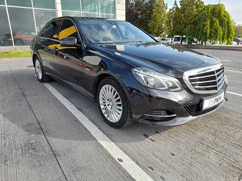 Mercedes-Benz  E 180 EditionE 2