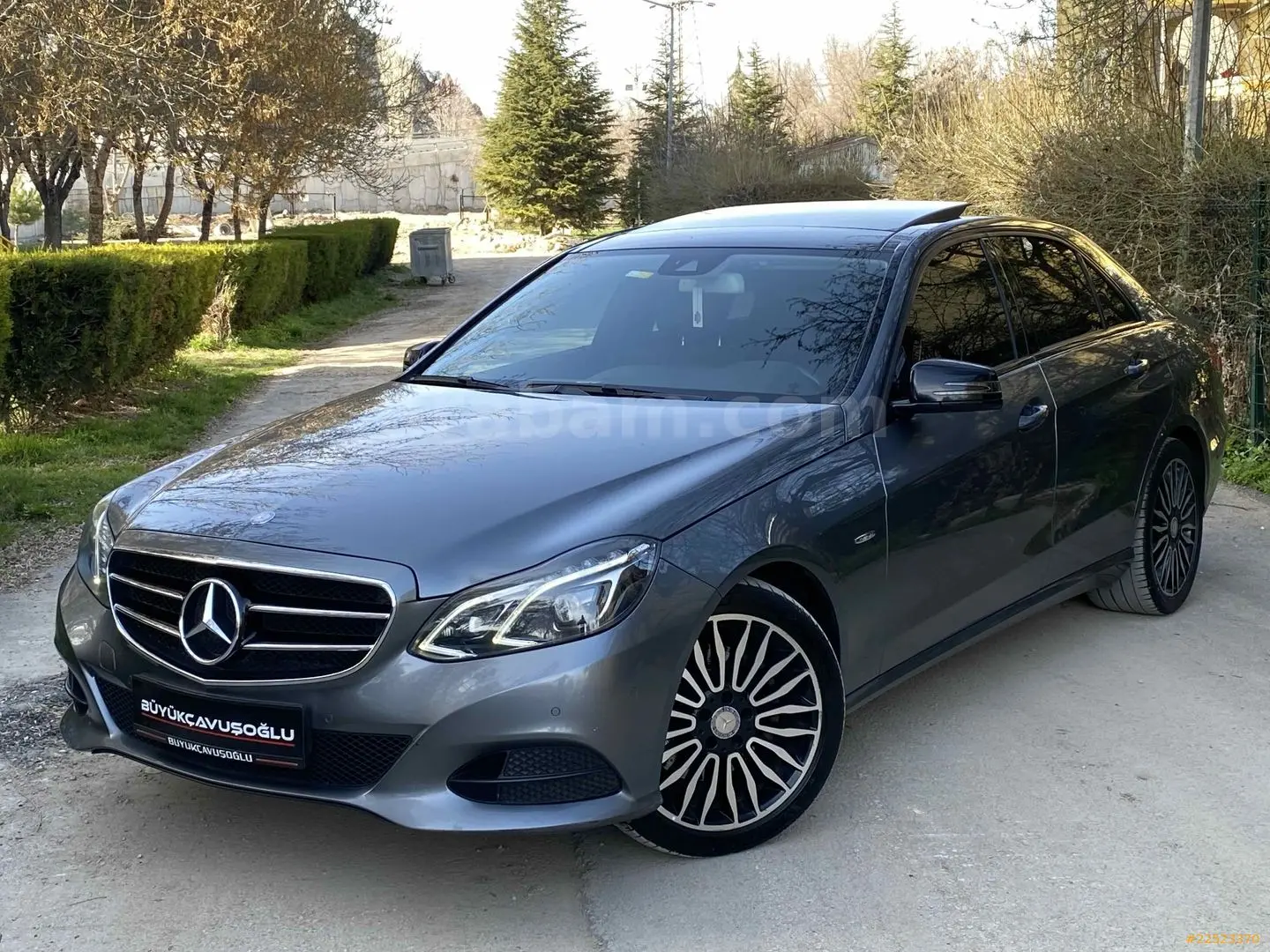 Mercedes-Benz  E 180 EditionE 4