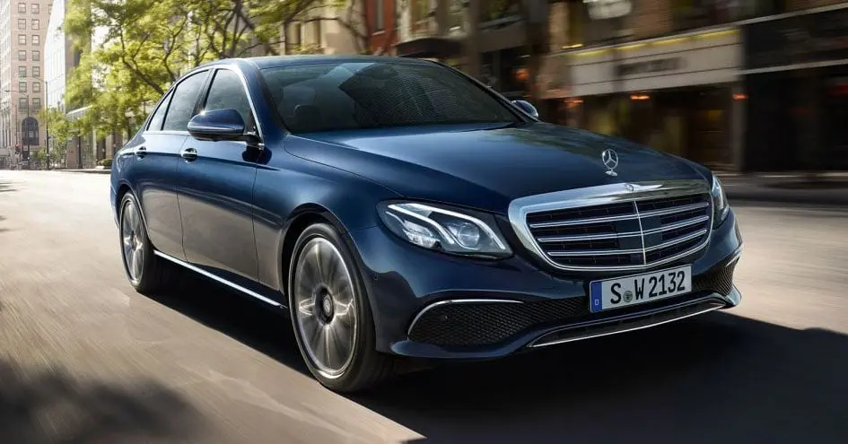 Mercedes-Benz  E 180 Elegance 9G-Tronic 1