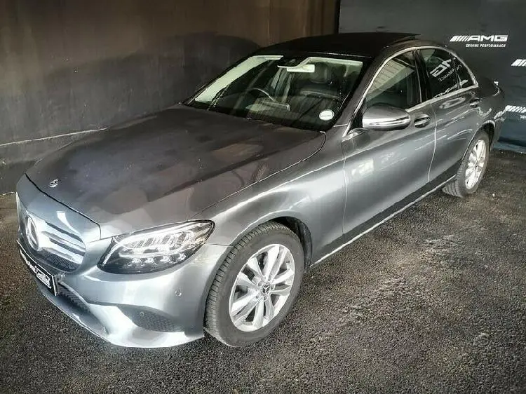 Mercedes-Benz  E 180 Elegance 9G-Tronic 5