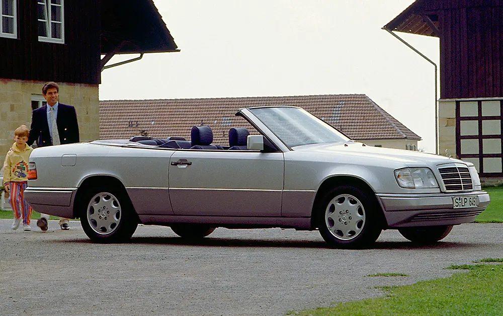 Mercedes-Benz  E 200 0