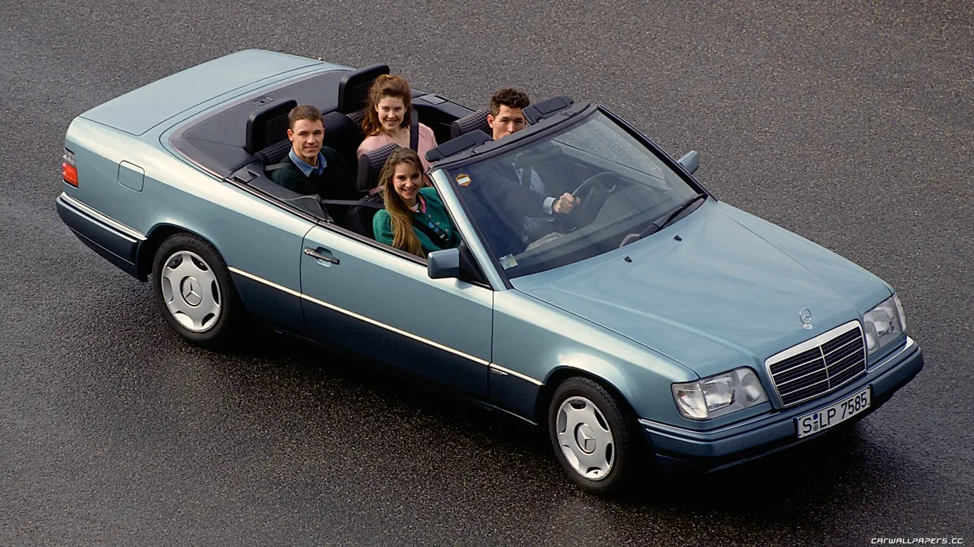 Mercedes-Benz  E 200 3
