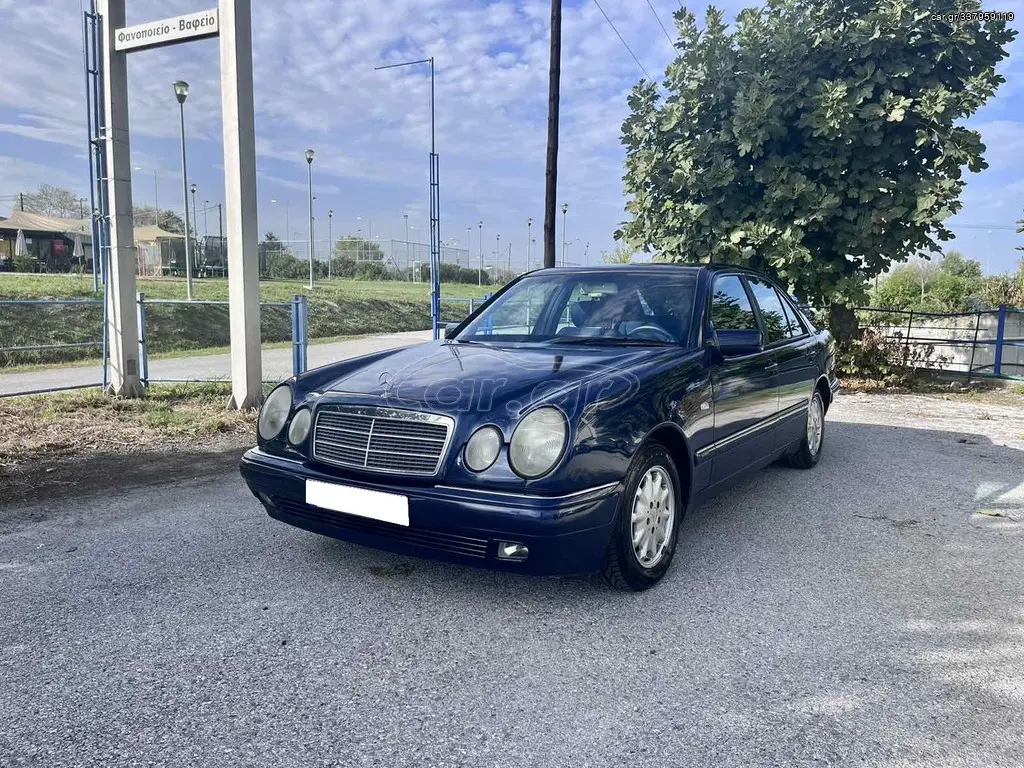 Mercedes-Benz  E 200 Avantgarde 4