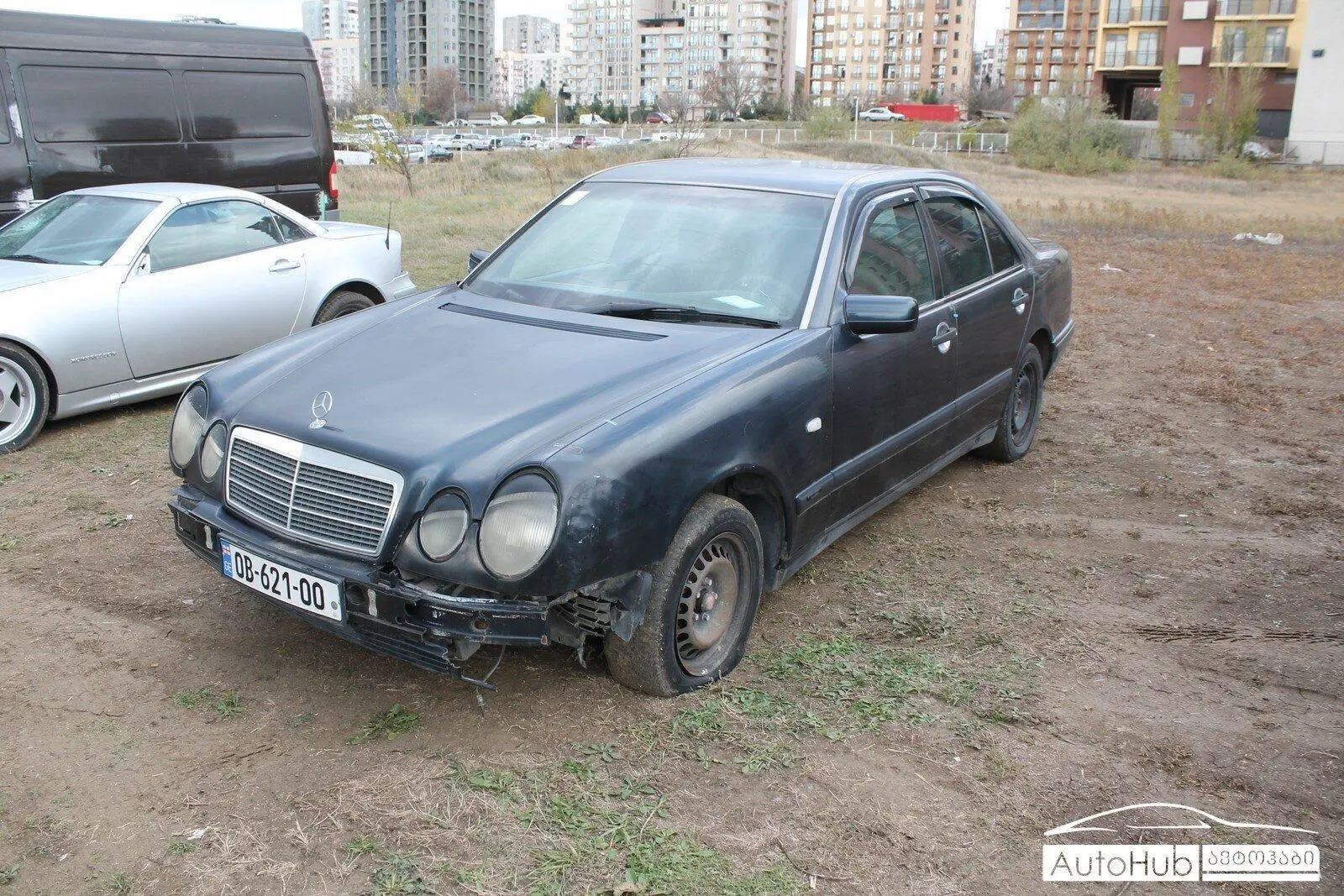 Mercedes-Benz  E 200 Avantgarde 2
