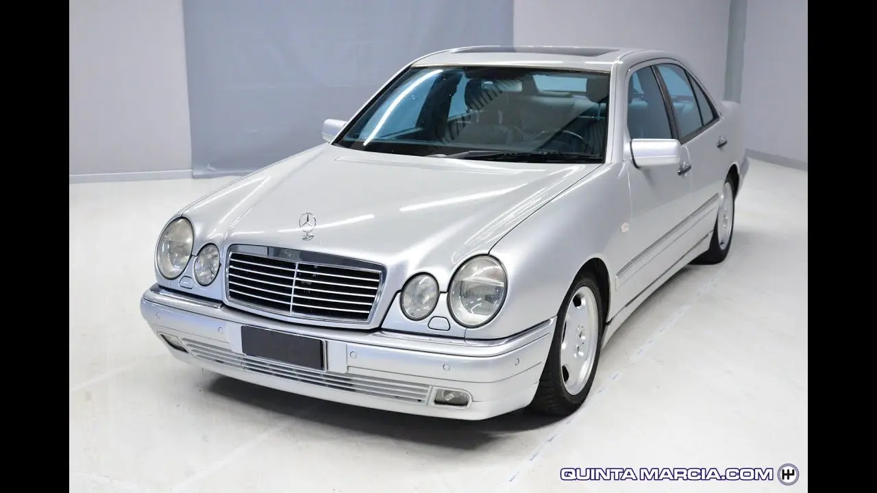 Mercedes-Benz  E 200 Avantgarde 5