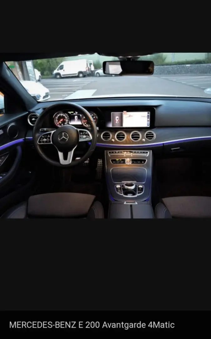 Mercedes-Benz  E 200 Avantgarde 9G-Tronic 6