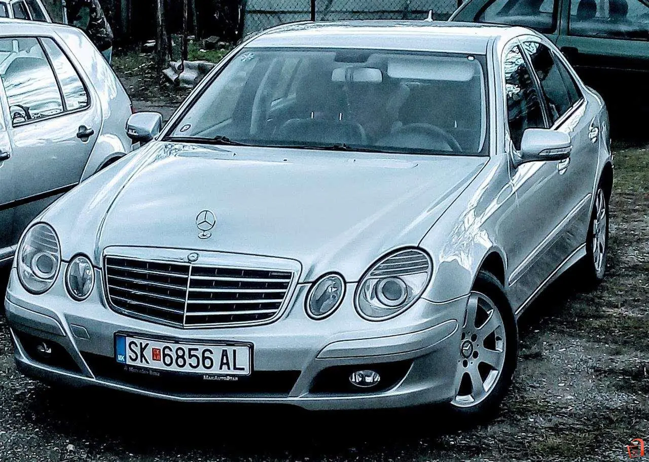 Mercedes-Benz  E 200 CDI Elegance 6