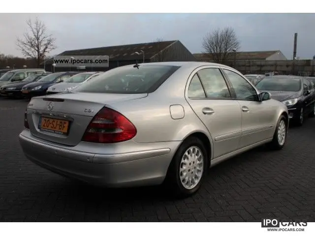 Mercedes-Benz  E 200 CDI Elegance 6