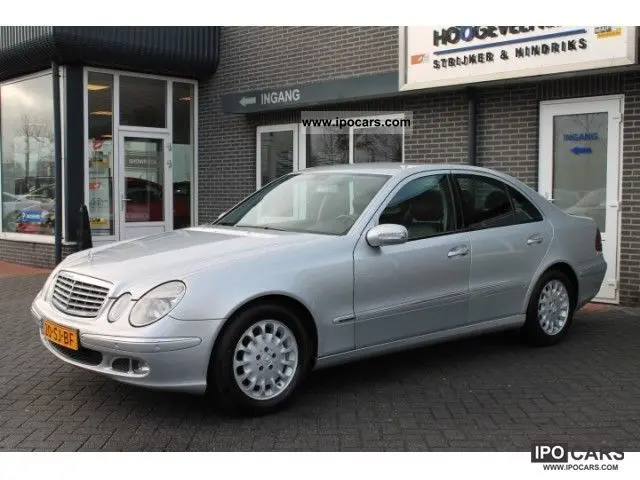 Mercedes-Benz  E 200 CDI Elegance 7