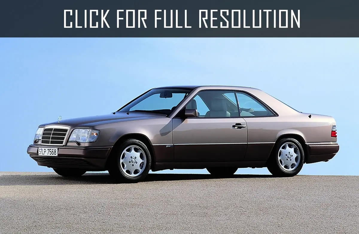 Mercedes-Benz  E 200 CE 2
