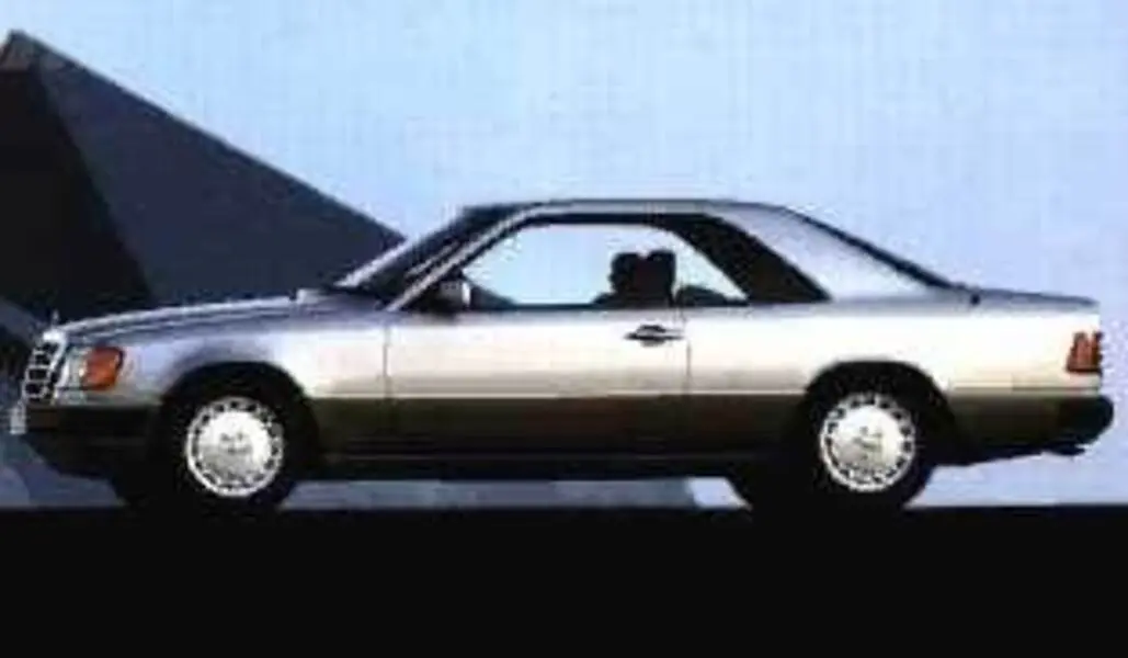 Mercedes-Benz  E 200 CE 6