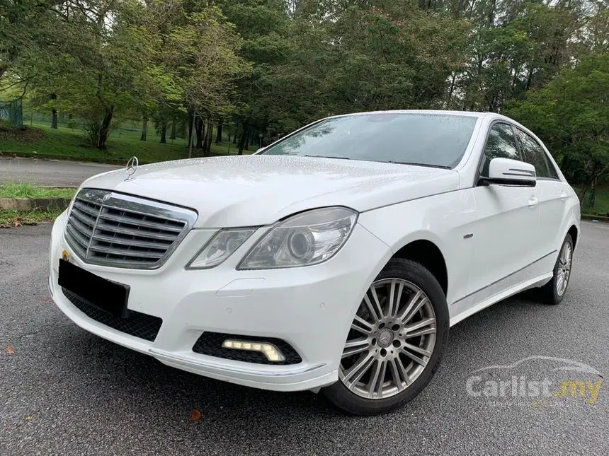 Mercedes-Benz  E 200 CGI Elegance 3