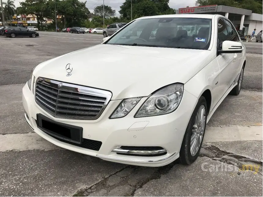Mercedes-Benz  E 200 CGI Elegance 5