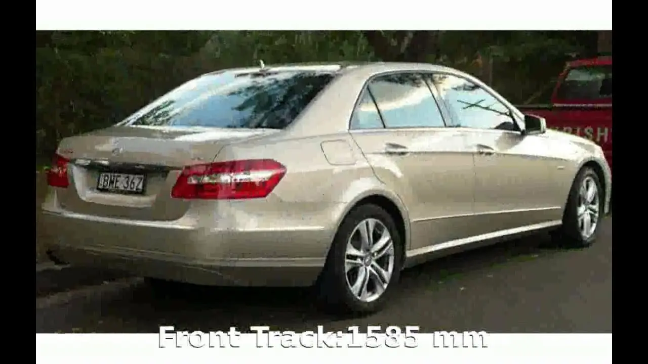 Mercedes-Benz  E 200 CGI AMG 4