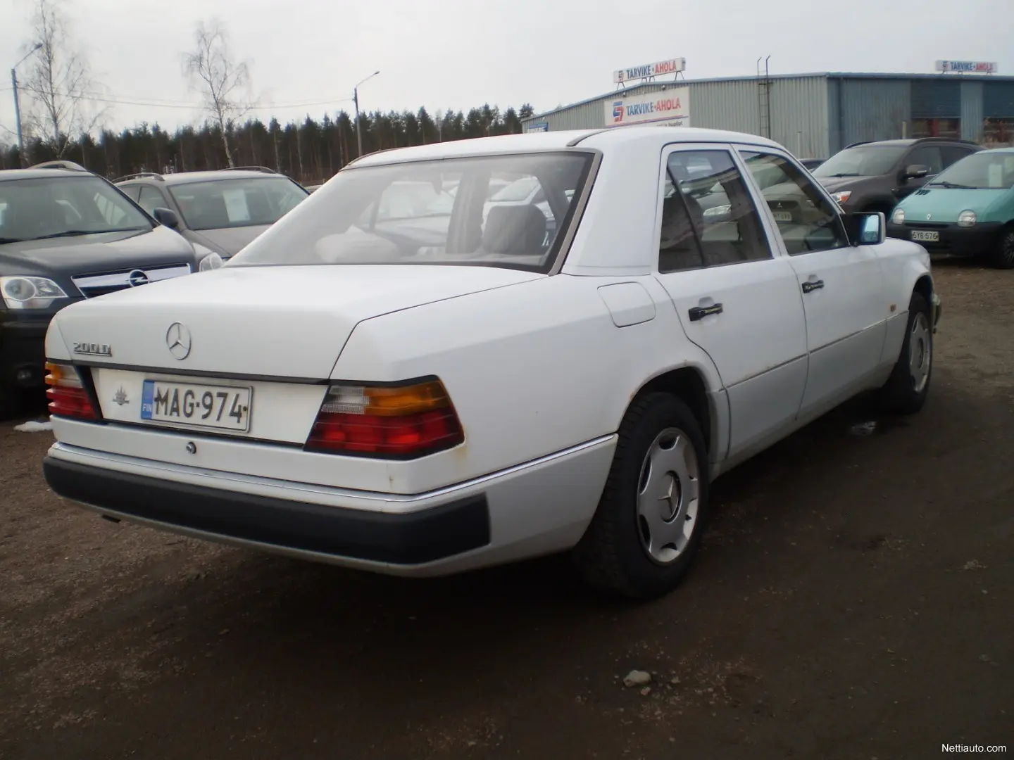 Mercedes-Benz  E 200 D 6