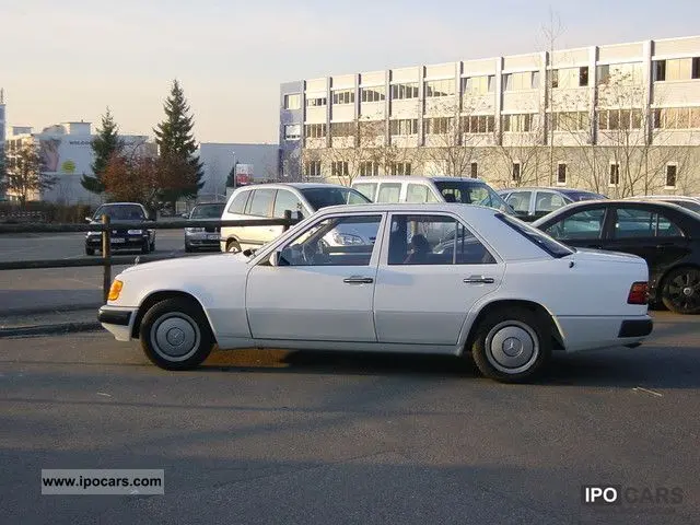 Mercedes-Benz  E 200 D 4