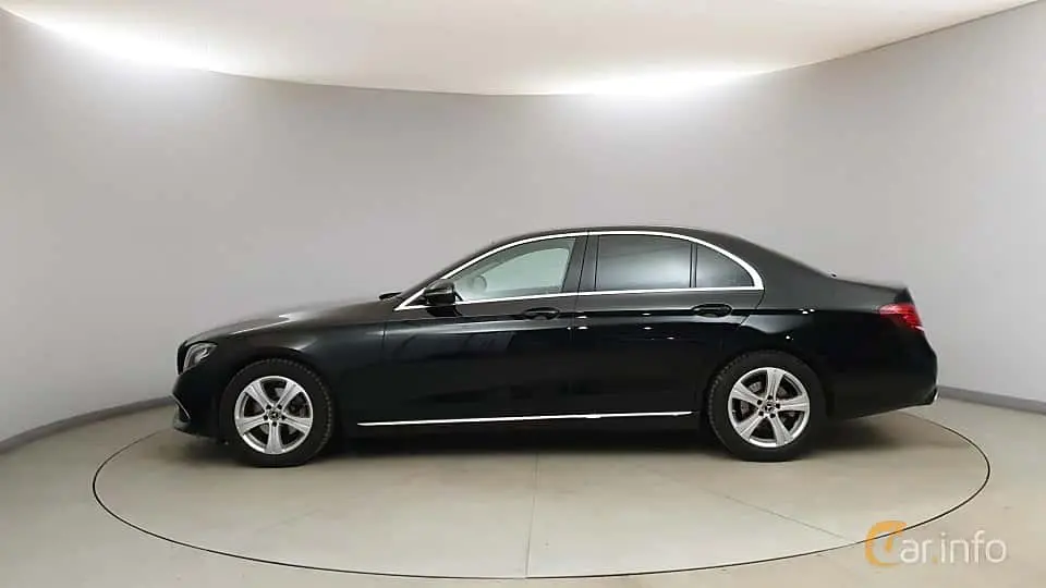 Mercedes-Benz  E 200 d 9G-Tronic 5