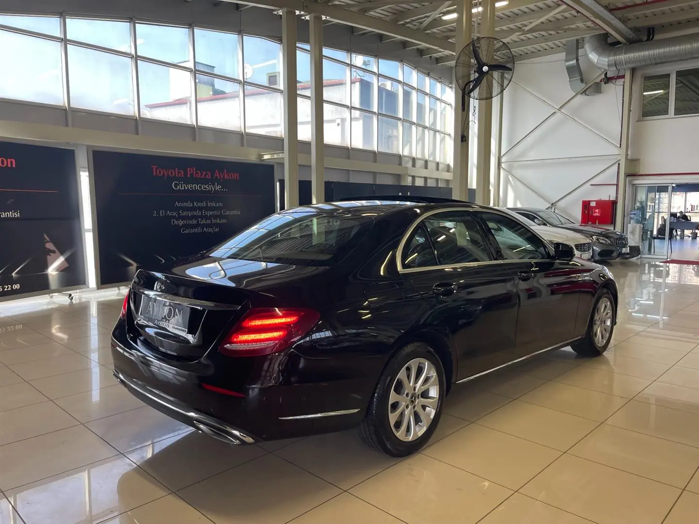 Mercedes-Benz  E 200 d Edition Exclusive 9G-Tronic 7