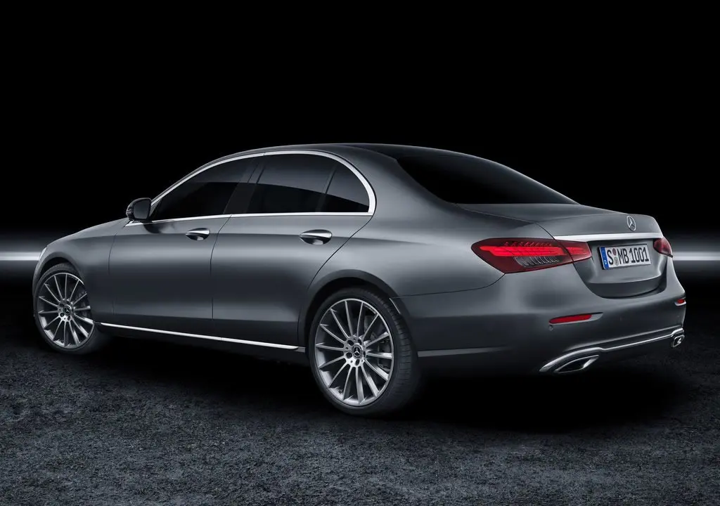 Mercedes-Benz  E 200 d Editon AMG 9G-Tronic 6