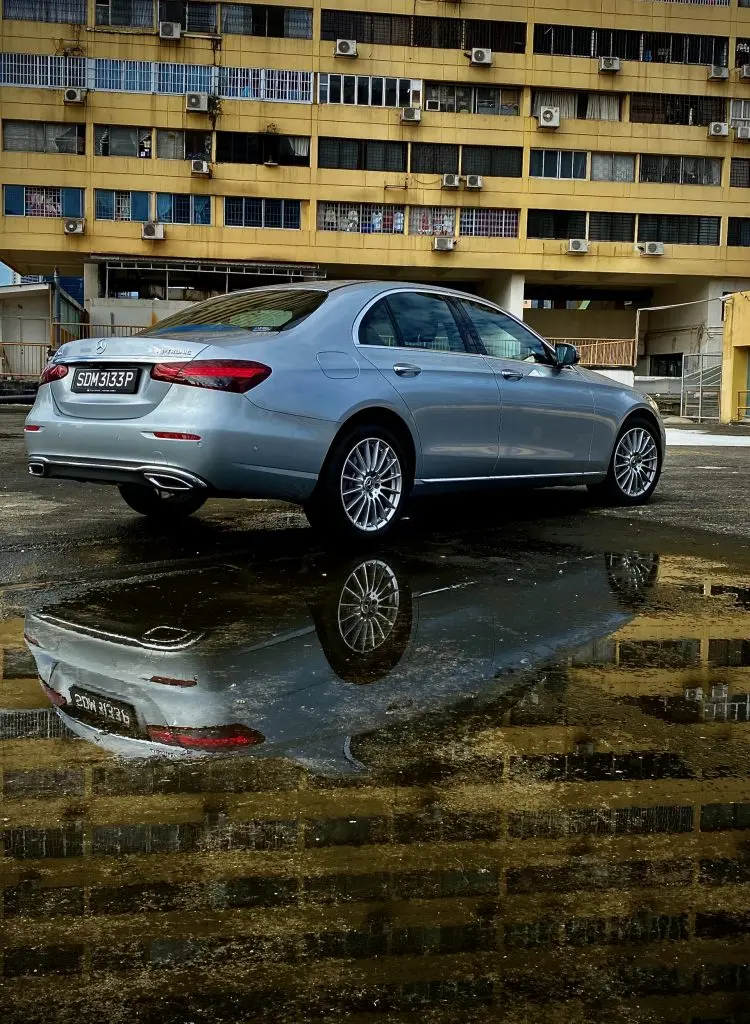 Mercedes-Benz  E 200 d Exclusive 9G-Tronic 4