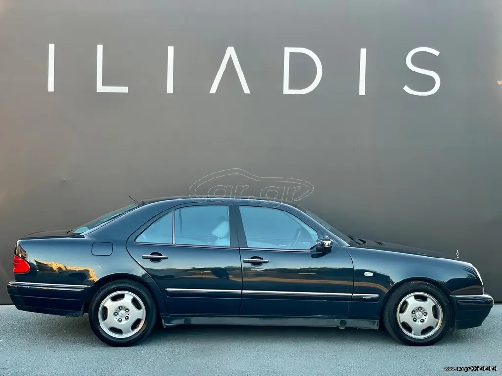 Mercedes-Benz  E 200 Kompressor Avantgarde 2