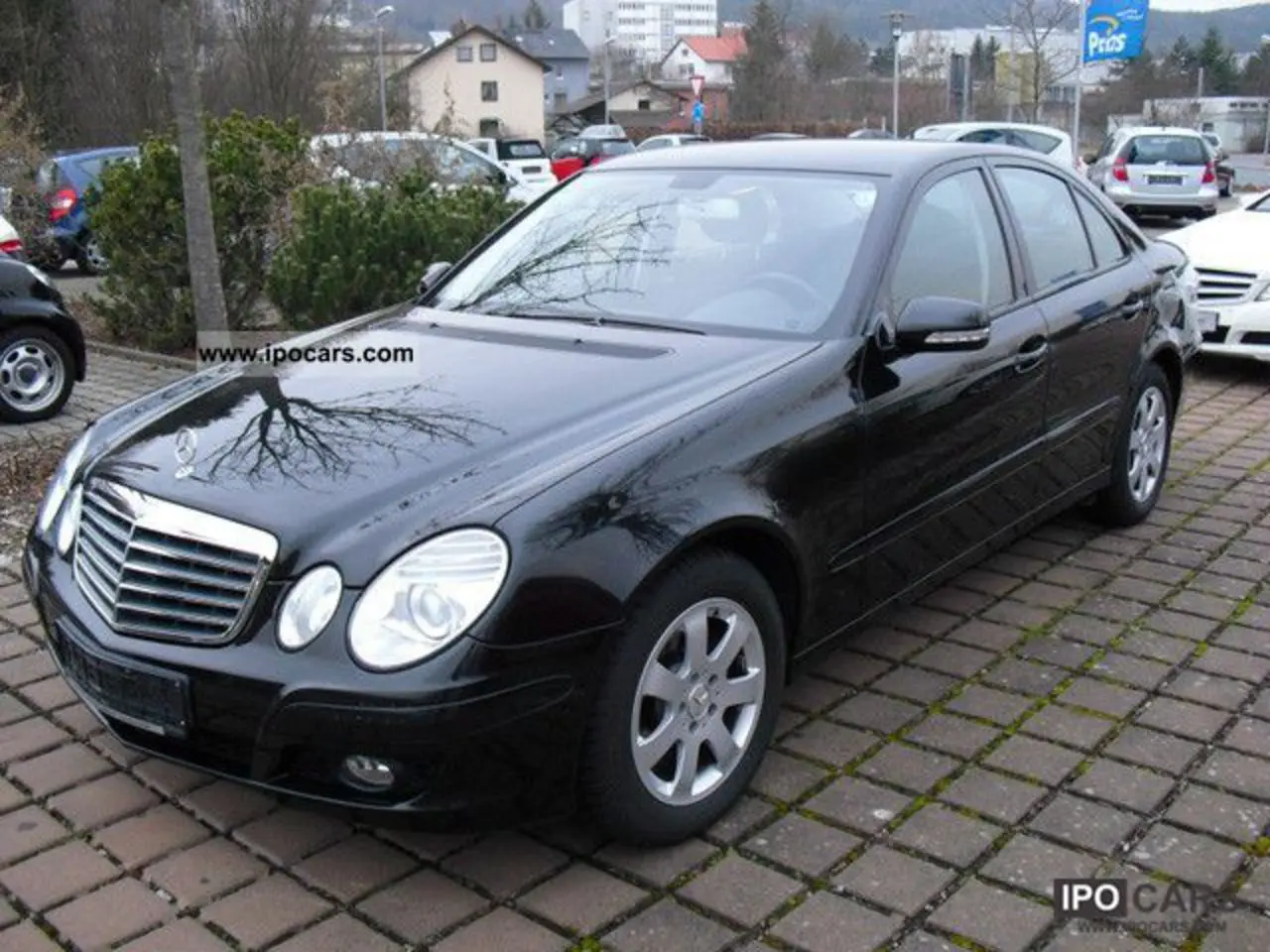 Mercedes-Benz  E 200 Kompressor Avantgarde 5