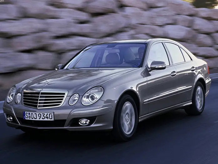 Mercedes-Benz  E 200 Kompressor Elegance 3