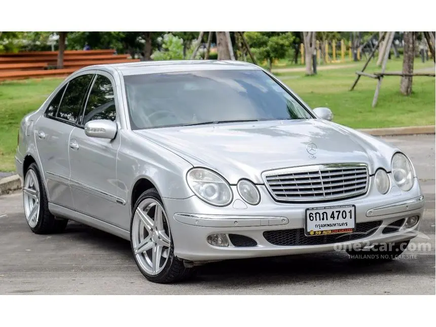 Mercedes-Benz  E 200 Kompressor Elegance 5
