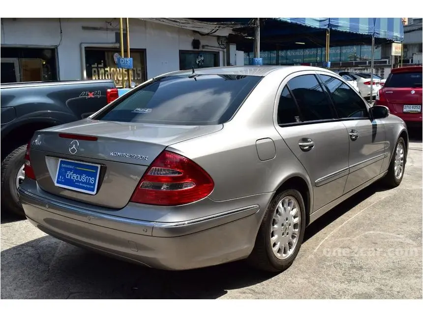 Mercedes-Benz  E 200 Kompressor Elegance 3
