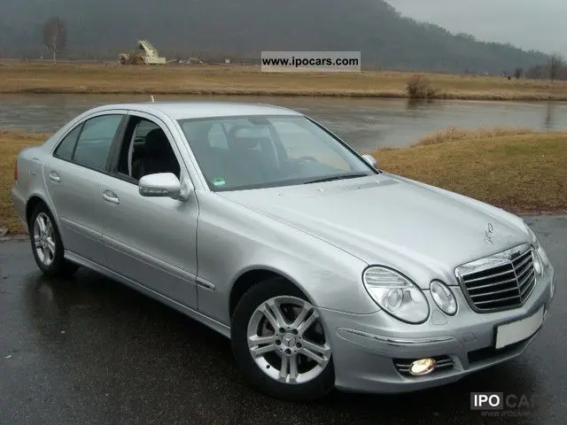 Mercedes-Benz  E 220 CDI Elegance 2