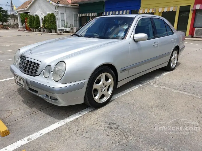 Mercedes-Benz  E 220 CDI Classic 4