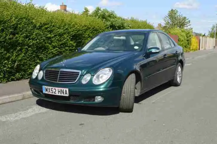 Mercedes-Benz  E 220 CDI Classic 6