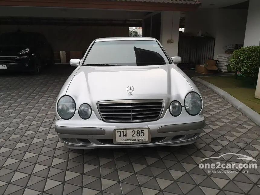 Mercedes-Benz  E 220 CDI Classic 7