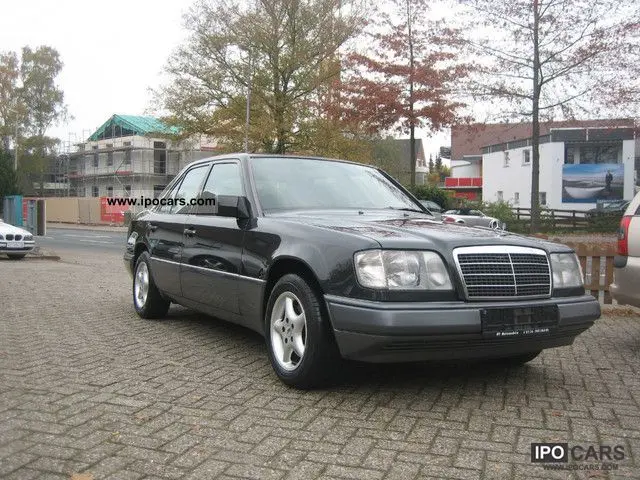 Mercedes-Benz  E 220 Elegance 6