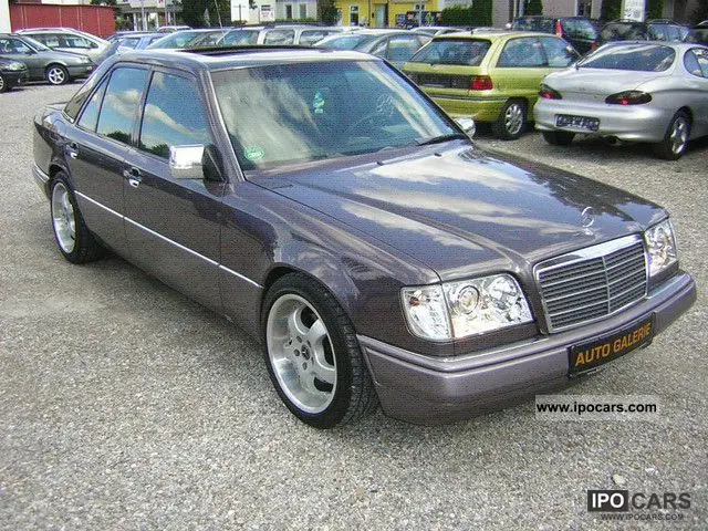 Mercedes-Benz  E 220 Classic 5
