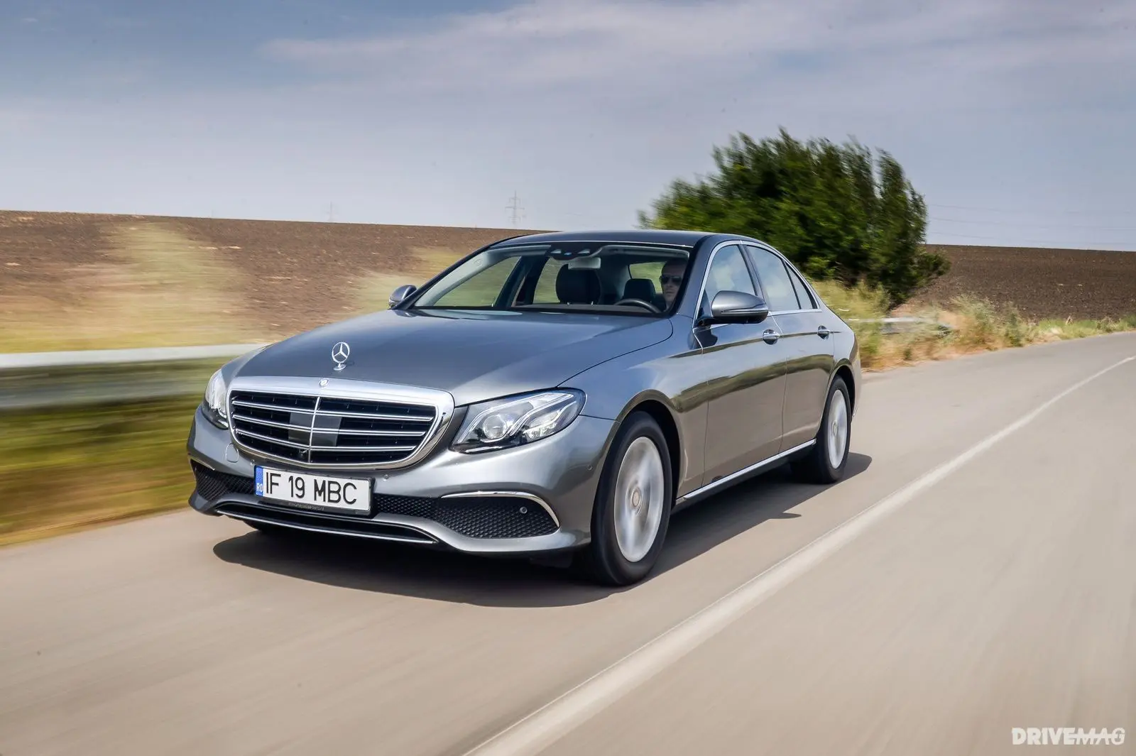 Mercedes-Benz  E 220 d 4Matic Exclusive 9G-Tronic 1