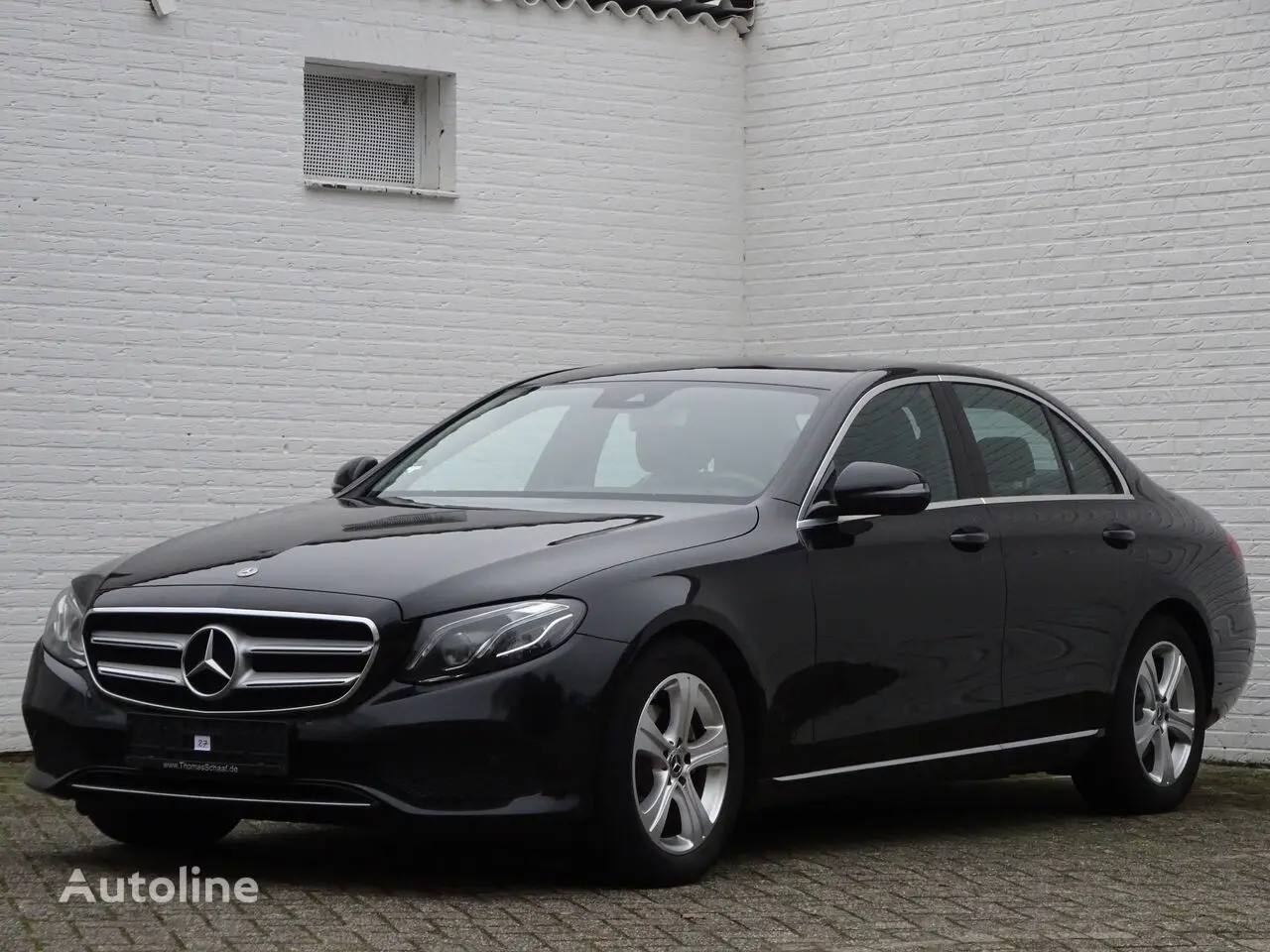 Mercedes-Benz  E 220 d Avantgarde 9G-Tronic 3