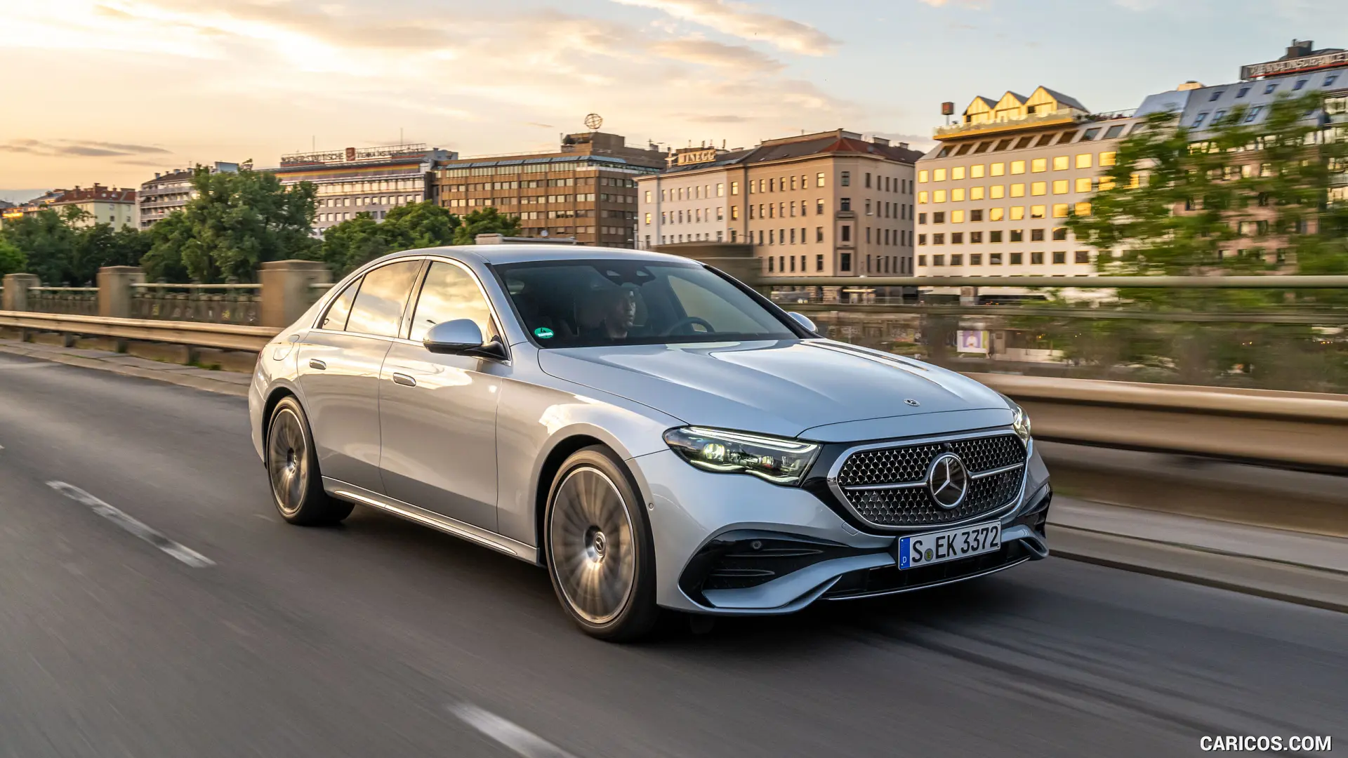 Mercedes-Benz  E 220 d Edition 1 Exclusive 4Matic 7