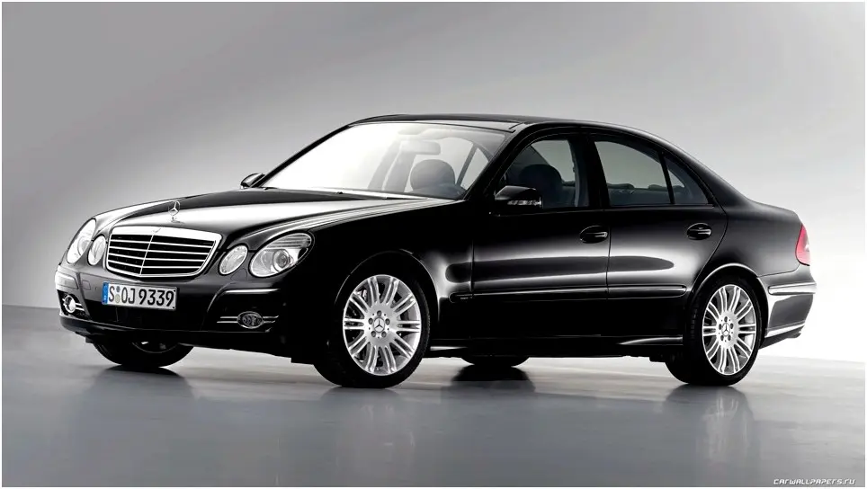 Mercedes-Benz  E 230 Avantgarde 4