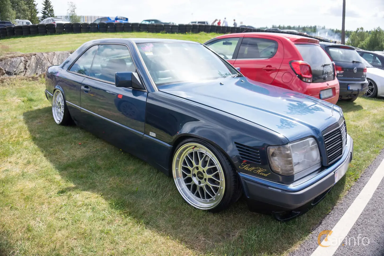 Mercedes-Benz  E 230 CE 2