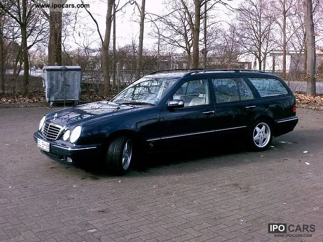 Mercedes-Benz  E 240 Avantgarde 5