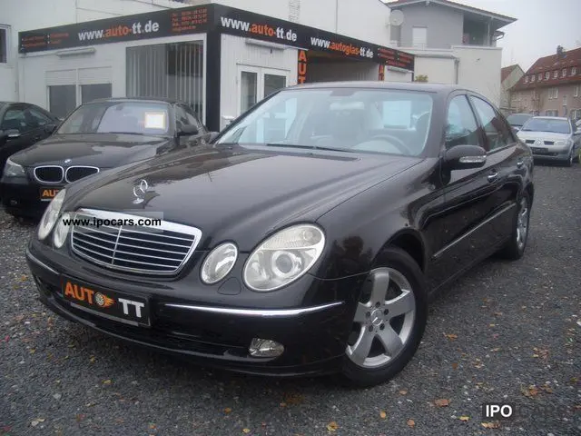 Mercedes-Benz  E 240 Avantgarde 7
