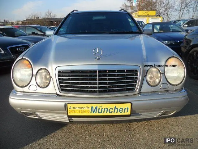 Mercedes-Benz  E 240 Classic 4
