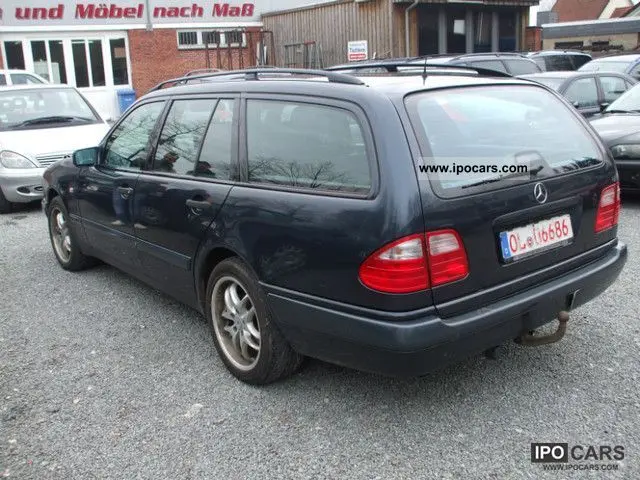 Mercedes-Benz  E 240 Classic 4
