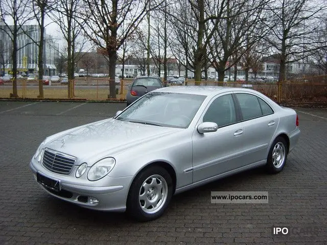 Mercedes-Benz  E 240 Classic 4